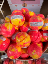 Load image into Gallery viewer, Monkey Farts Bath Bomb