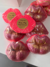 Load image into Gallery viewer, KISS ME musk bath bomb