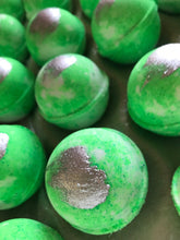 Load image into Gallery viewer, Crushed Lime and Sea Salt 80 gram bath bomb