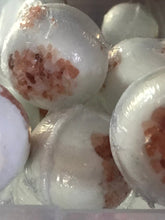 Load image into Gallery viewer, Rock n Rose Bath Bomb