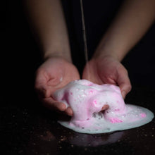 Load image into Gallery viewer, Shower Bombs