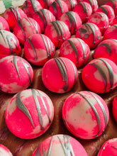 Load image into Gallery viewer, Miss Dior