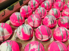 Load image into Gallery viewer, Miss Dior