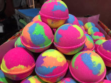Load image into Gallery viewer, Bubble Luscious Bath Bomb (Large) 180 grams