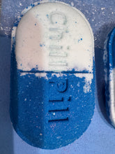 Load image into Gallery viewer, Chill Pill 180gram  Bath Bomb
