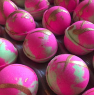 Sweet Pea & Jasmine Bath Bomb